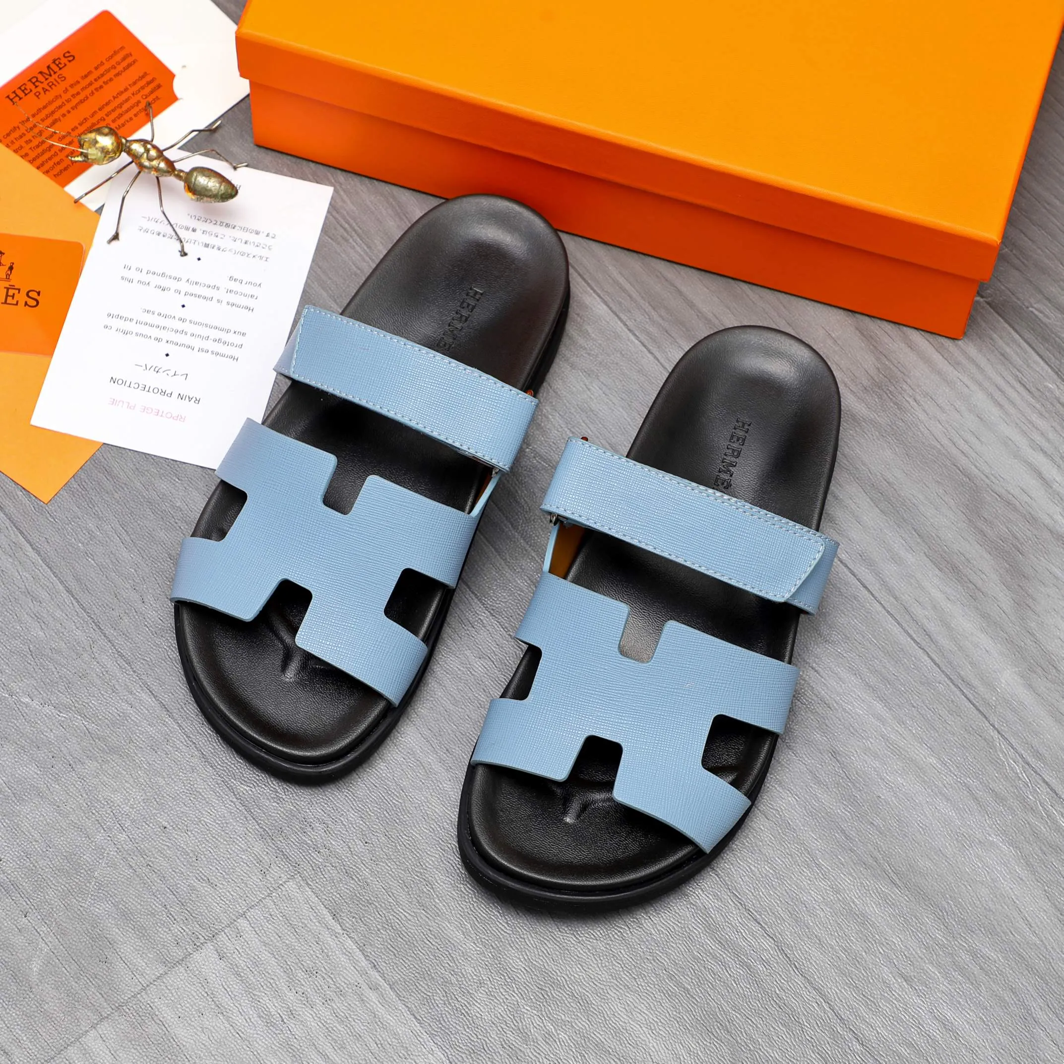 Men's shoes 💰340 Product trademark: Hermes "Hermes" Couple's slippers Regular size: 36-46 Product material: Selected vertical grain cowhide upper, microfiber lining, original outsole